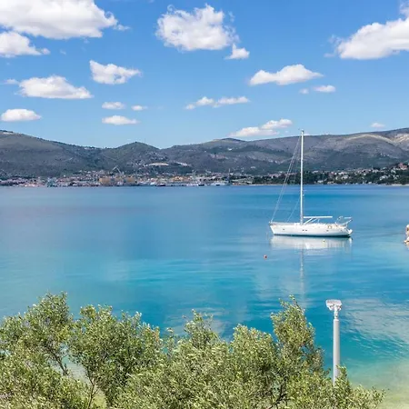 Okrug Gornji 9693a Apartman Trogir